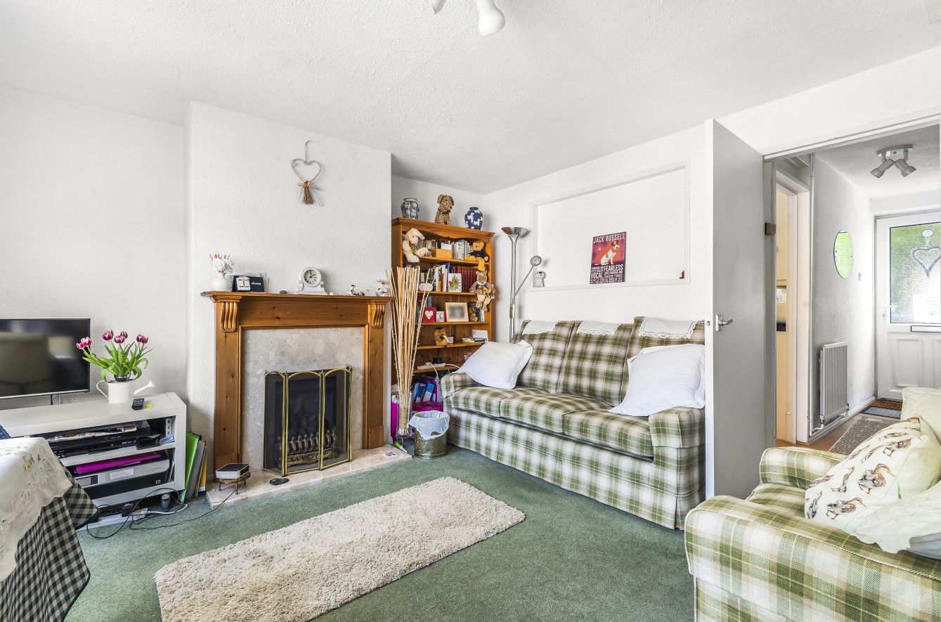 2 bed flat for sale in Lancaster Road, New EN4 Zoopla