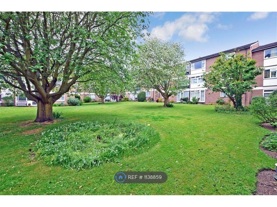 2 bed flat to rent in Tonbridge Road, Maidstone ME16 Zoopla