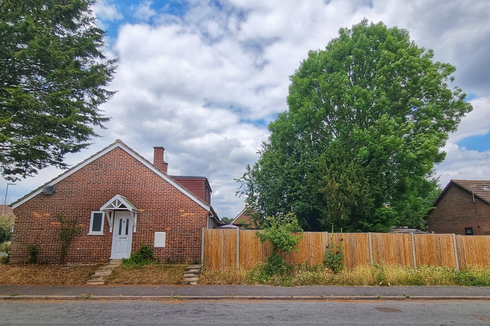 2 bed semidetached bungalow for sale in High House Avenue, Wymondham