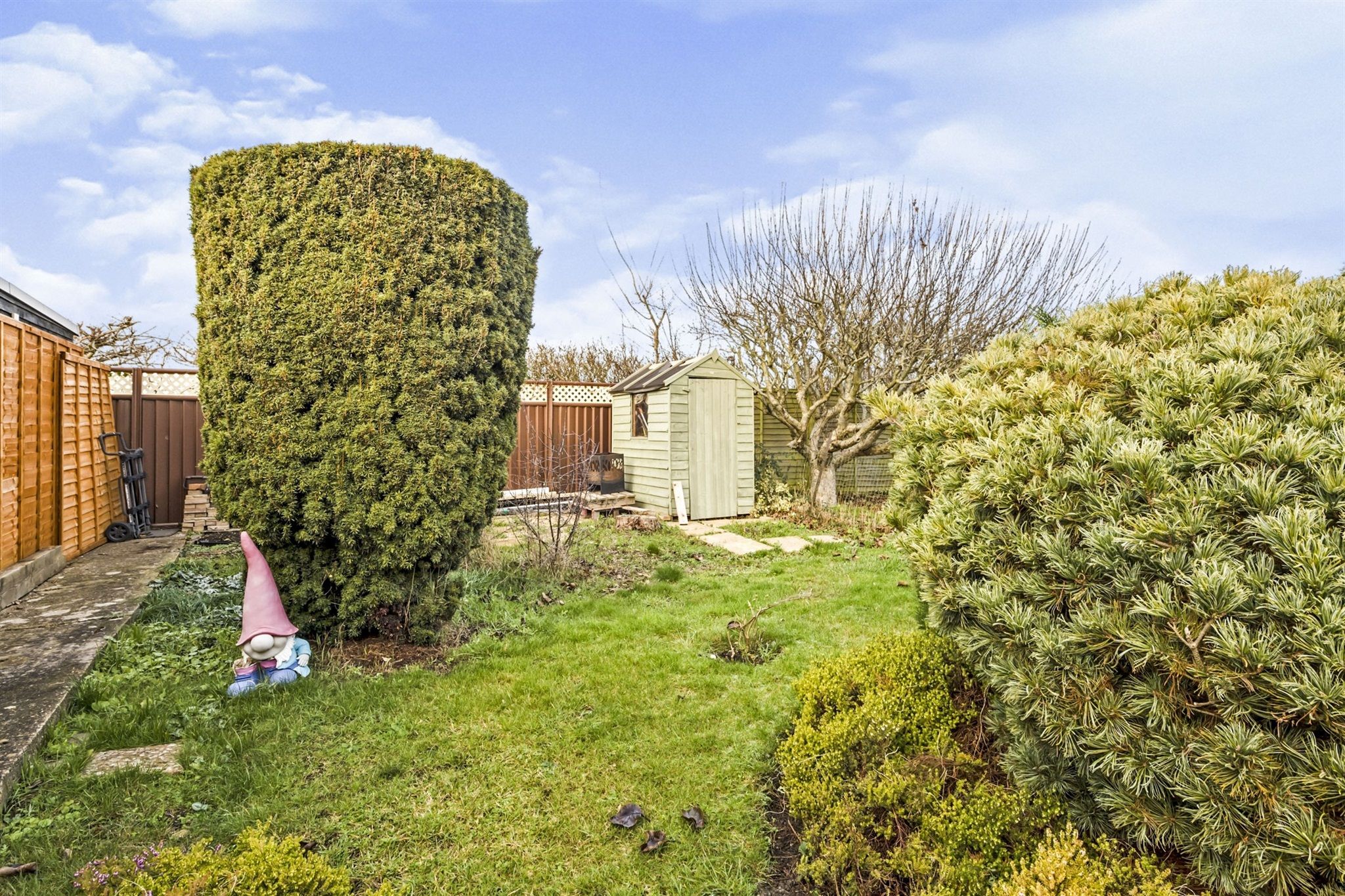 2 bed semidetached bungalow for sale in Martins Lane, Hardingstone, Northampton NN4 Zoopla
