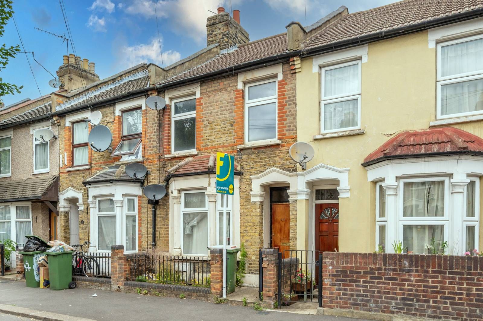 2 bed terraced house for sale in Brock Road, Plaistow, London E13 Zoopla