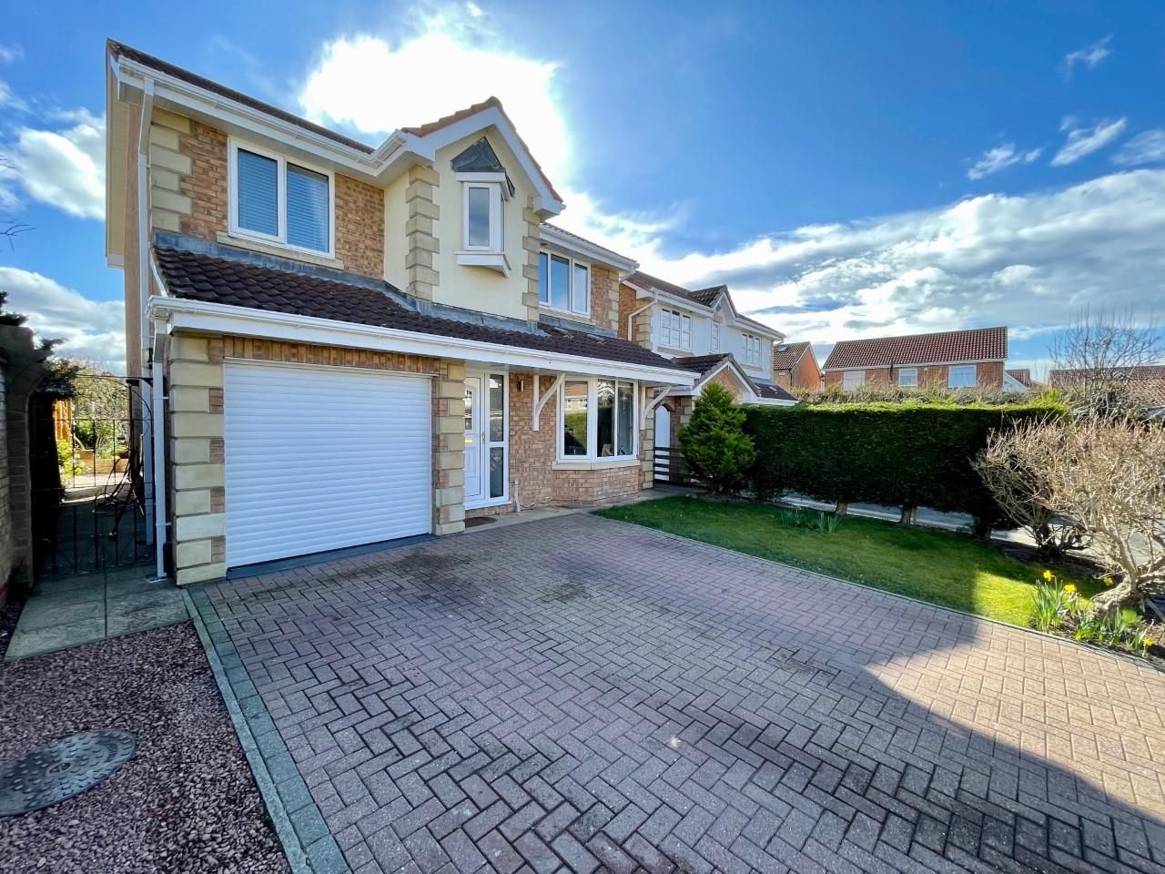 4 bed detached house for sale in Bonnyrigg Close, Ingleby Barwick