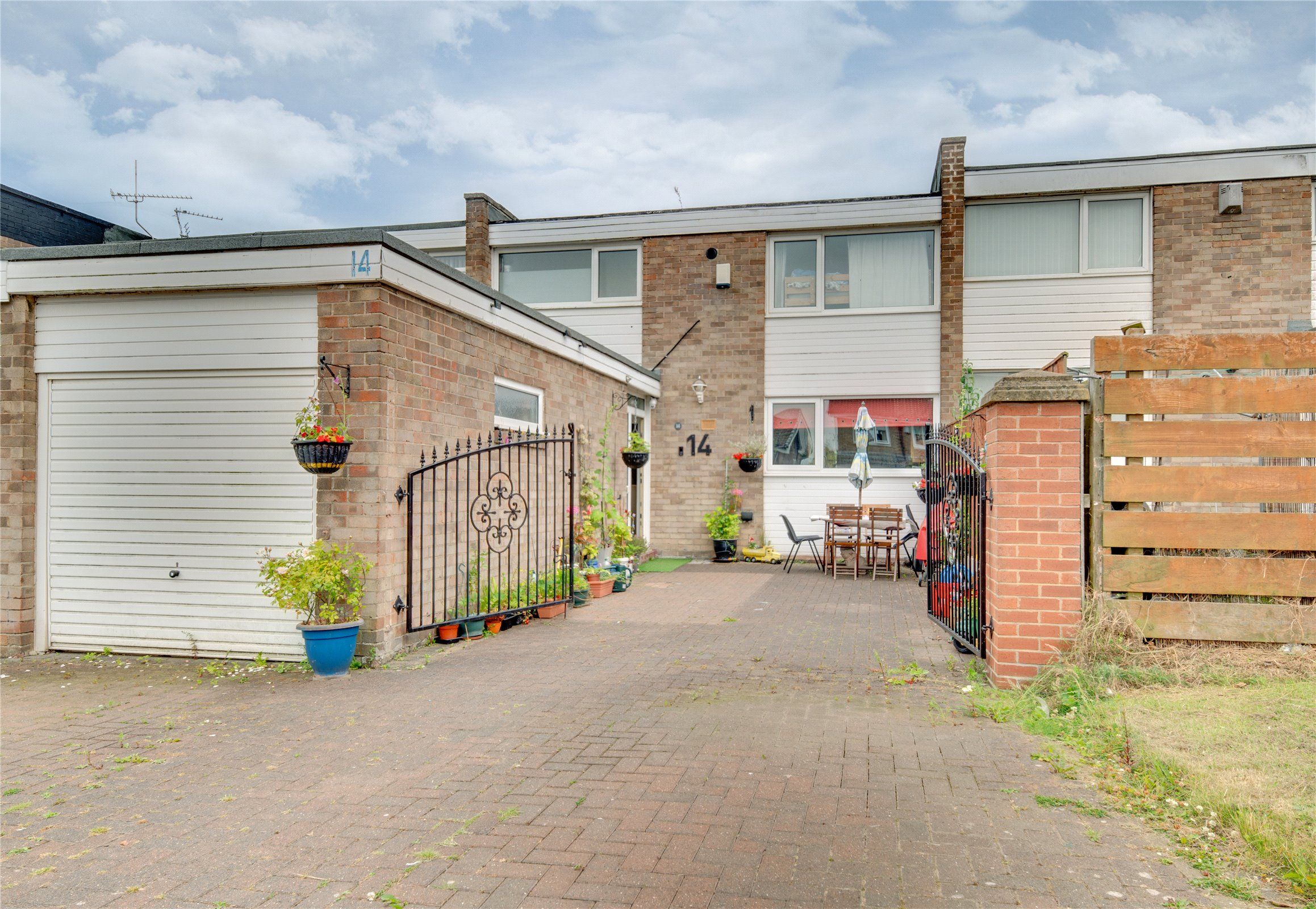 3 bed terraced house for sale in St Buryan Crescent, Kenton NE5 Zoopla