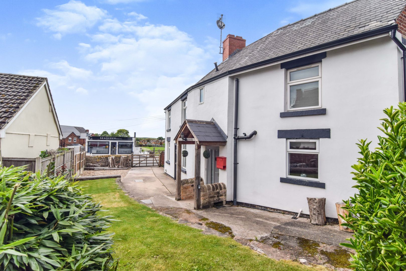 3 bed detached house for sale in Warsop Road, Mansfield Woodhouse NG19