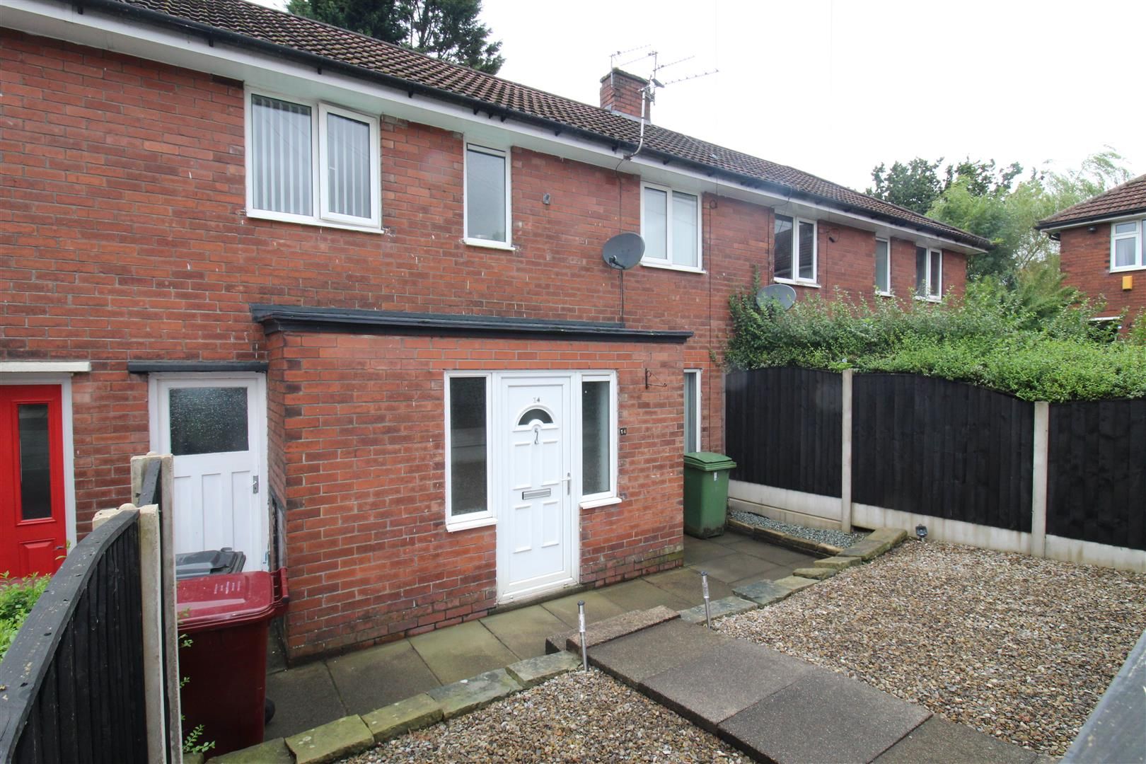 3 bed town house for sale in Castle Crescent, Horwich, Bolton BL6 Zoopla