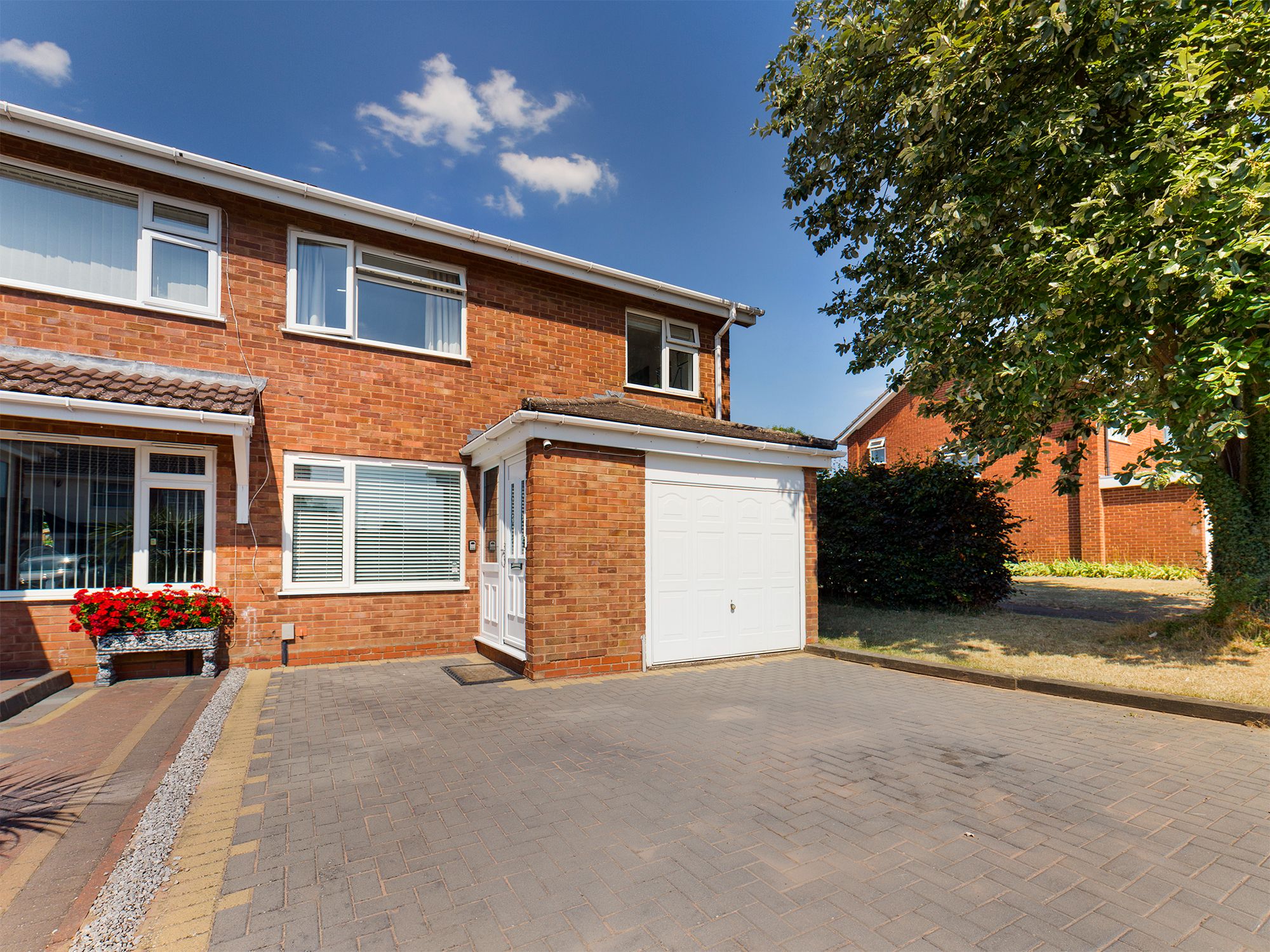 3 bed end terrace house for sale in Linwood Drive, Coventry CV2 Zoopla