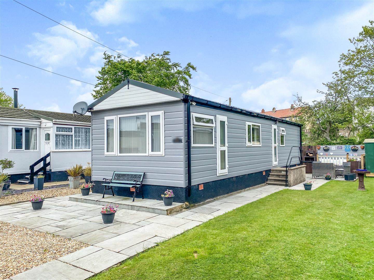 2 bed mobile/park home for sale in Venture Residential Park, Westgate