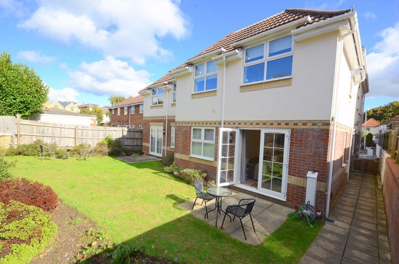 1 bed flat for sale in Kilmarnock Road, Winton, Bournemouth BH9 Zoopla