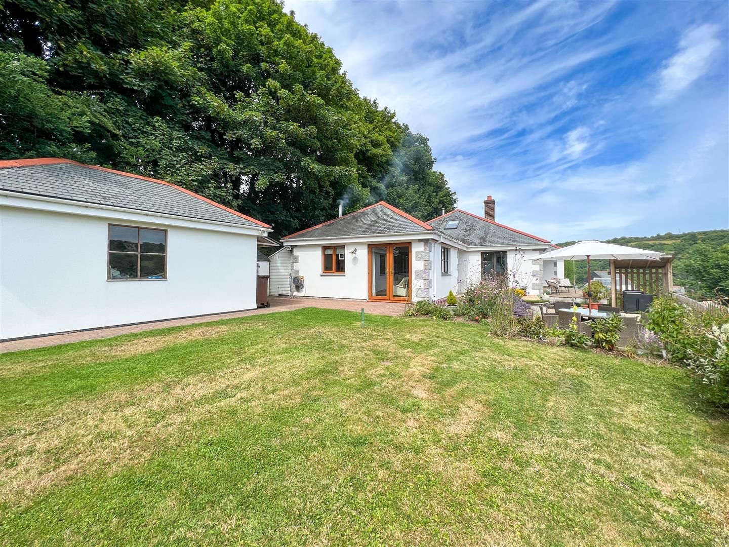 4 bed detached bungalow for sale in Stunning Home, Lowertown, Near