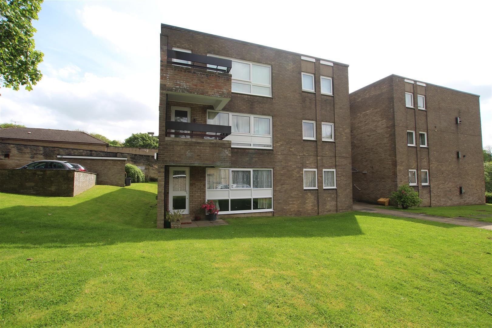 1 bed flat to rent in Lister Lane, Bradford BD2 Zoopla