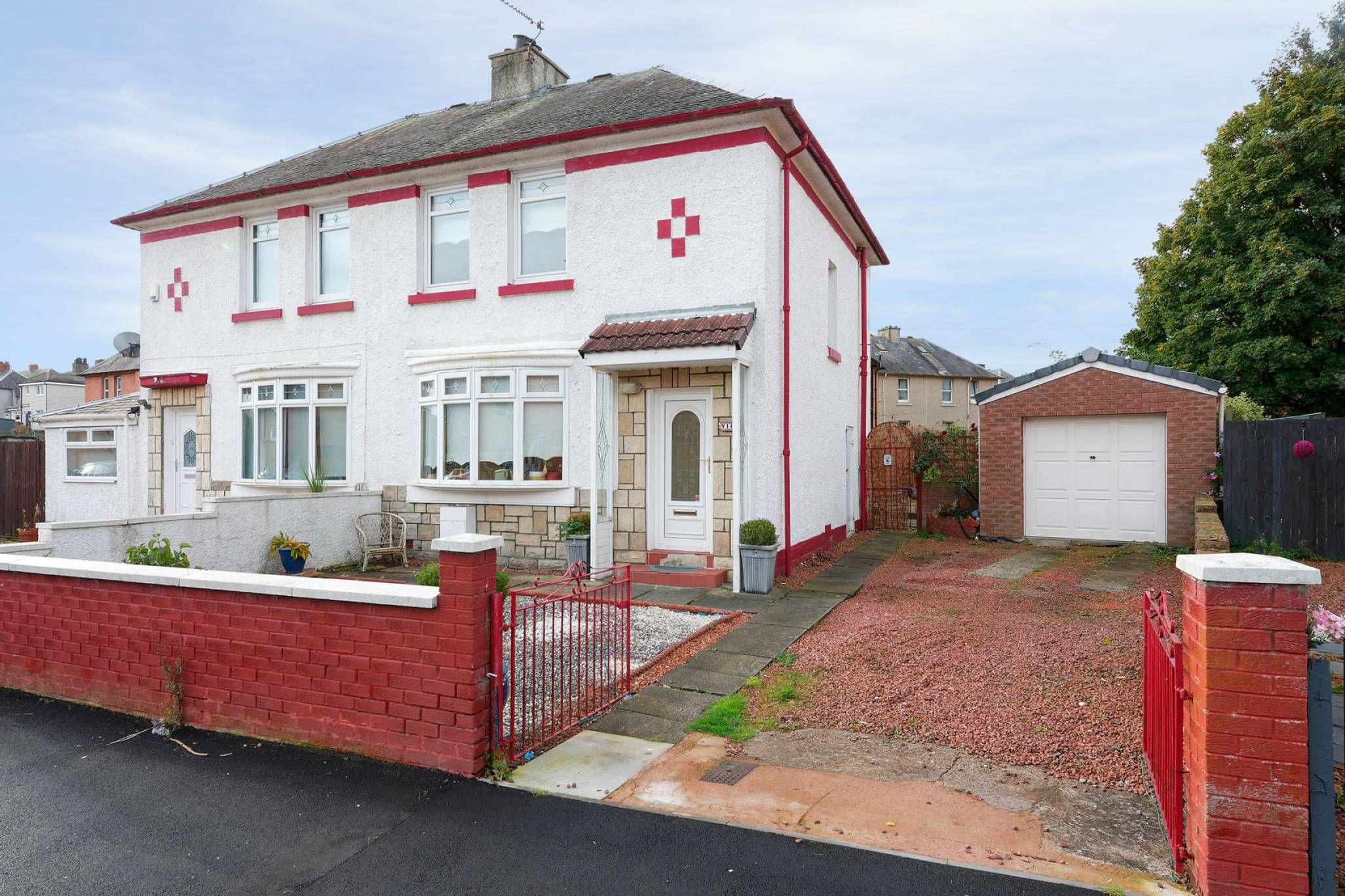 2 bed semidetached house for sale in Hillside Crescent, Hamilton ML3