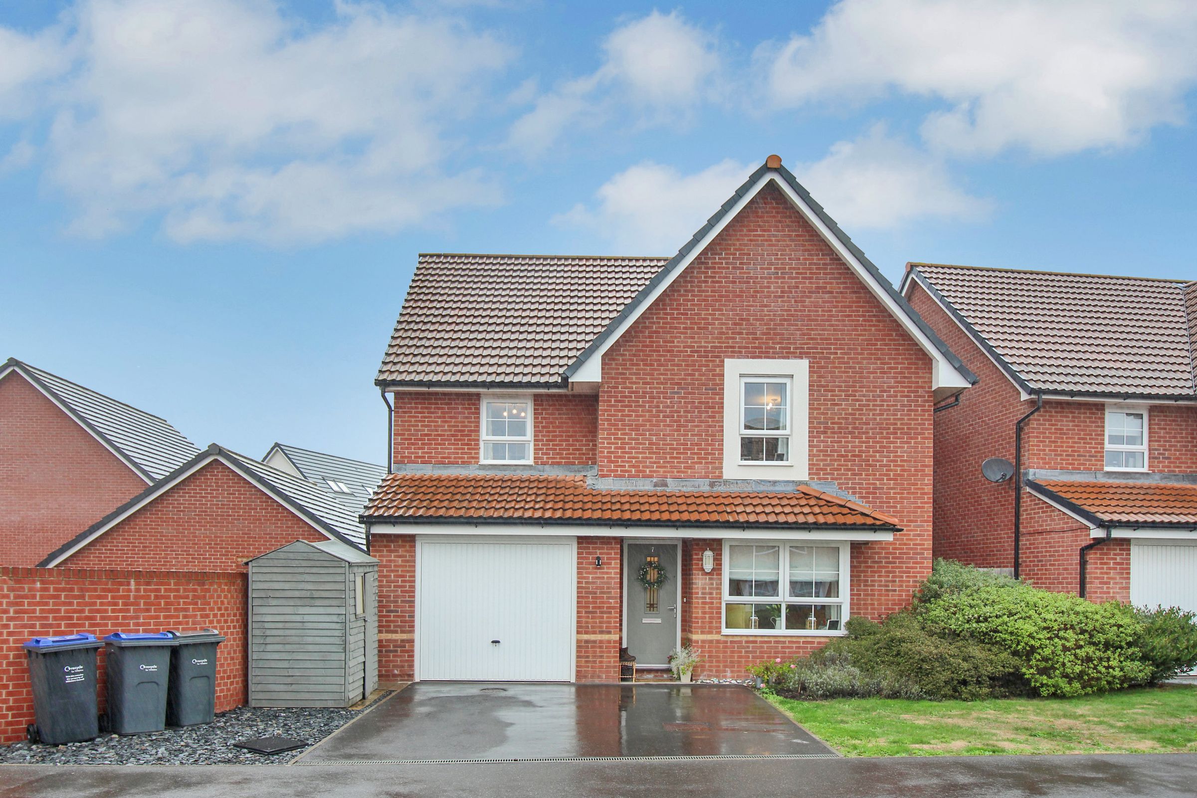 4 bed detached house for sale in Gilhespy Way, Westbury BA13 Zoopla