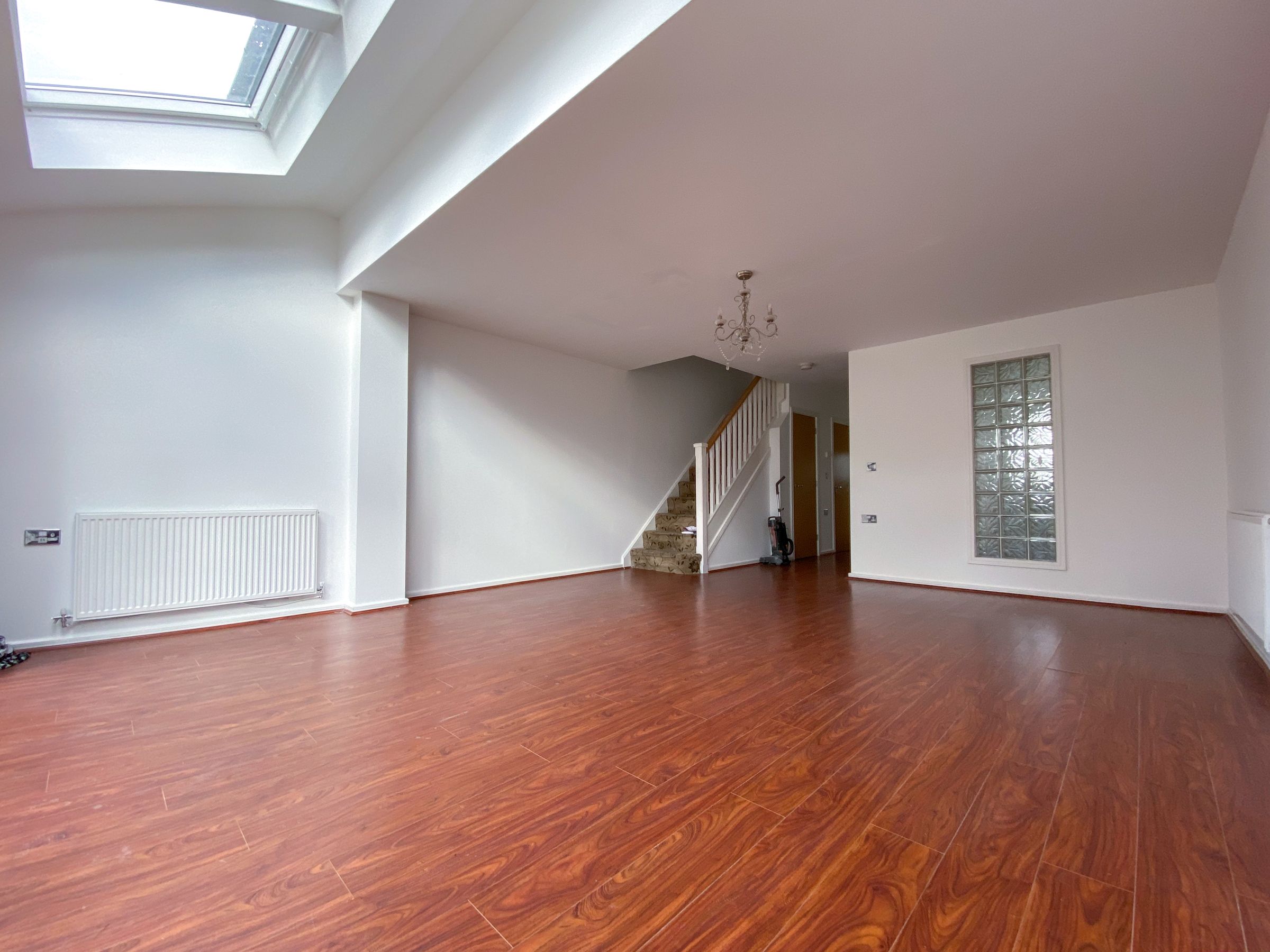 3 bed semidetached house to rent in Meadow Road, Salford M7 Zoopla