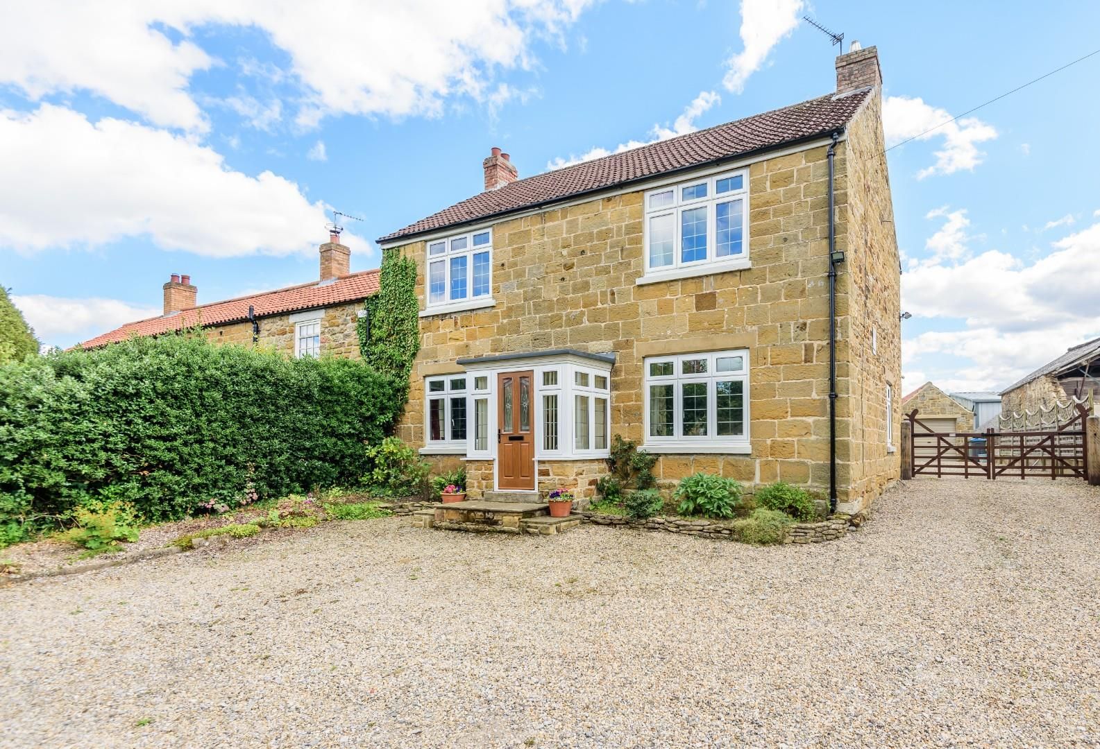 4 bed detached house for sale in Sutton, Thirsk YO7 Zoopla