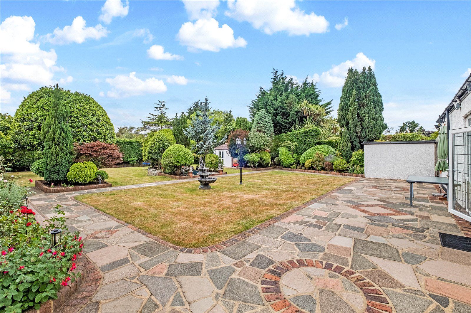 4 bed detached house for sale in Pollards Hill South, London SW16 Zoopla