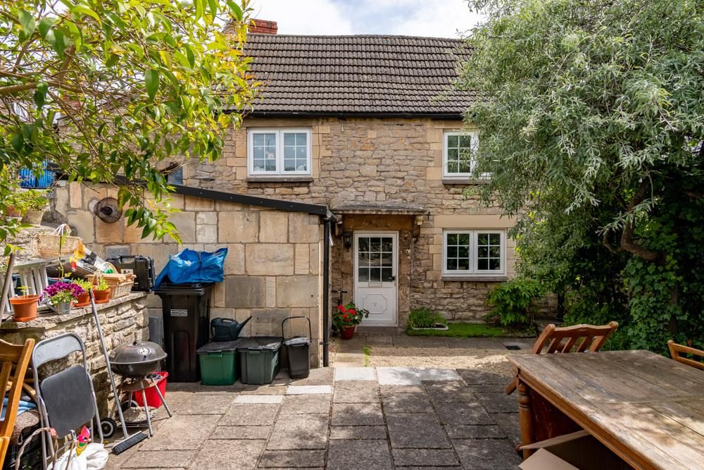 2 bed property for sale in London Road East, Batheaston, Bath BA1 Zoopla
