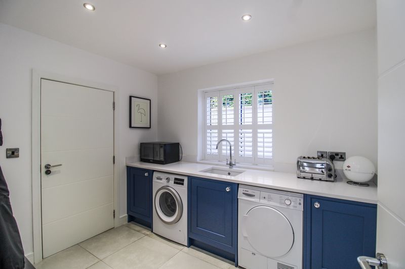 6 bed detached house for sale in Clay Lake, Endon ST9 Zoopla