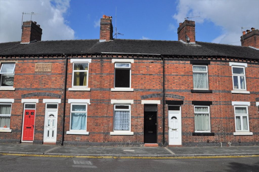 2 bed terraced house to rent in Silverdale Road, NewcastleUnderLyme