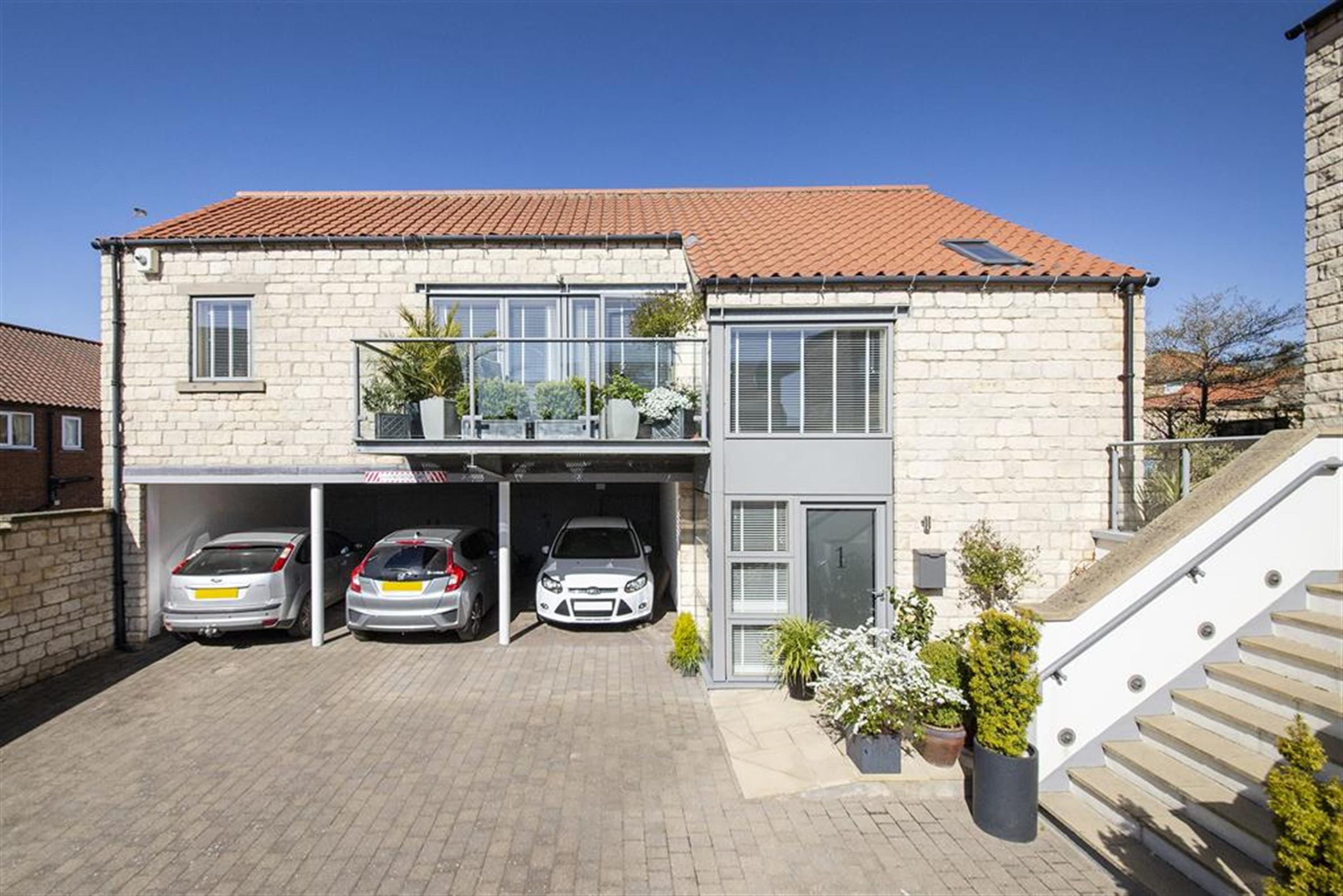 2 bed detached house for sale in Spire View, Pickering YO18 Zoopla