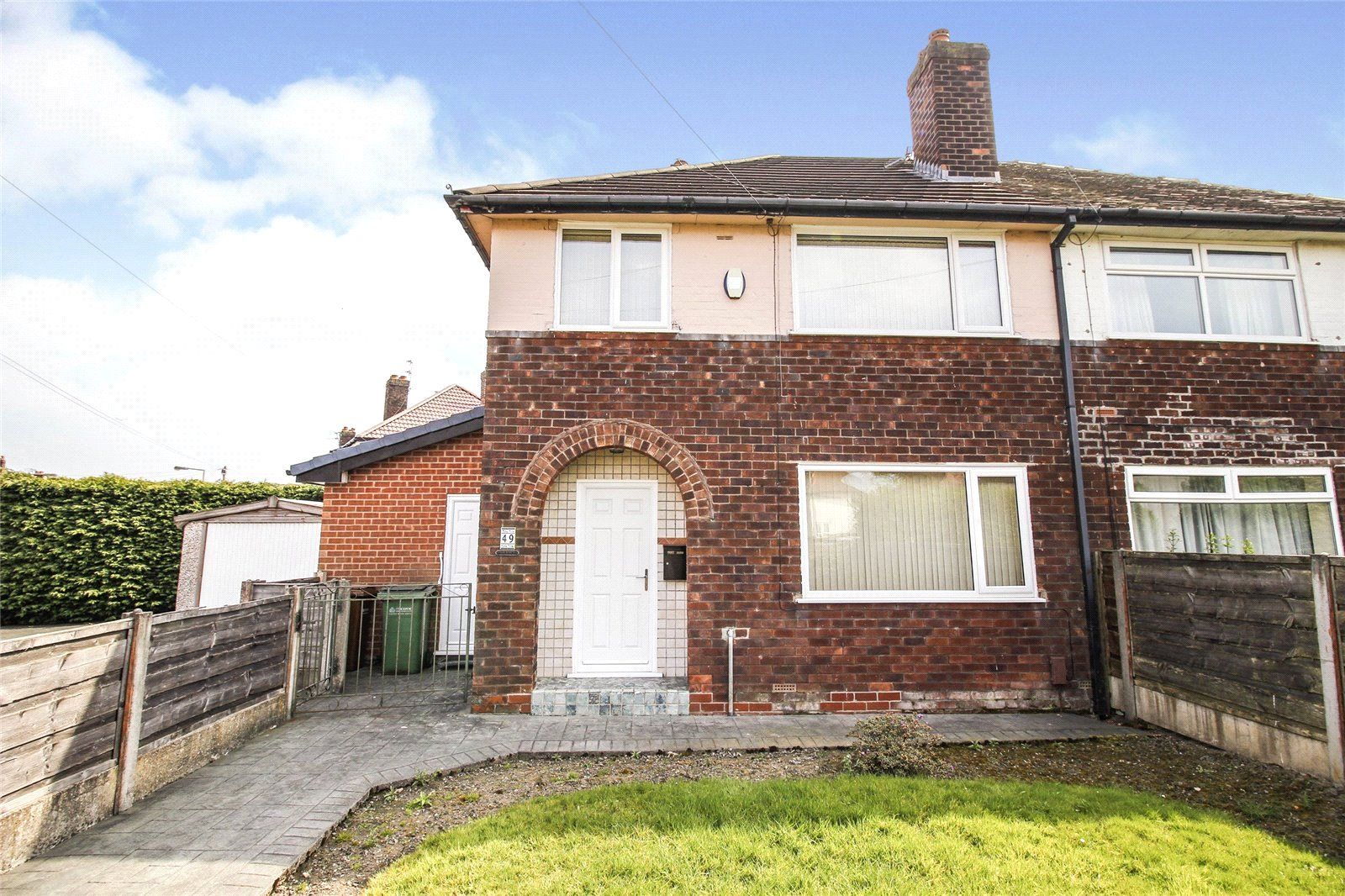 3 bed semidetached house for sale in Larkhill Road, Cheadle Hulme