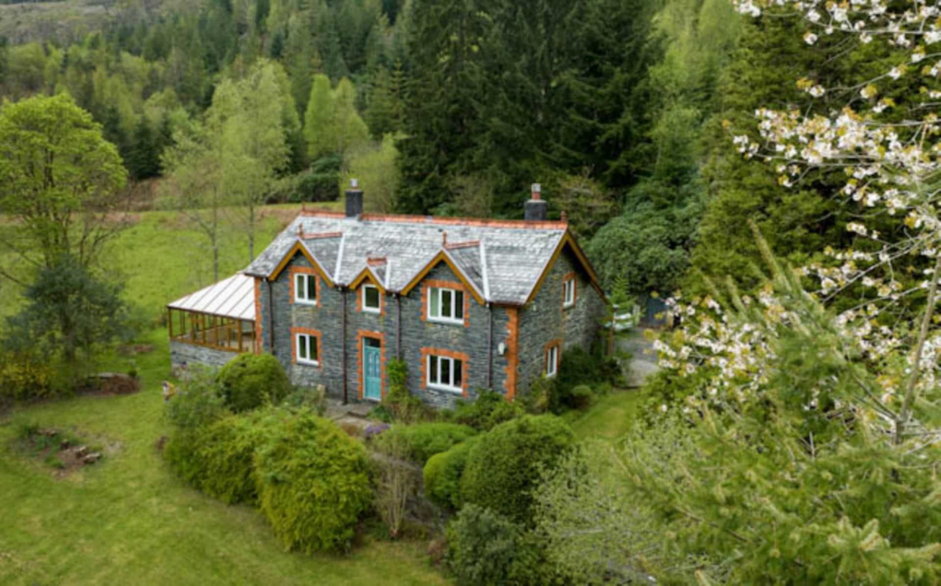 3 bed detached house for sale in Corris, Machynlleth SY20 Zoopla