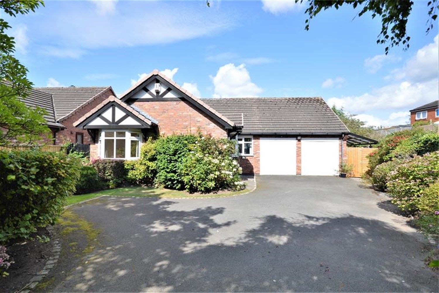 3 bed detached bungalow for sale in Grappenhall Road, Stockton Heath