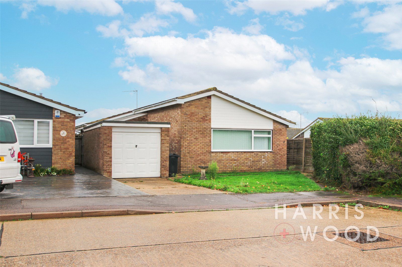 3 bed bungalow for sale in Philip Close, Walton On The Naze, Essex CO14