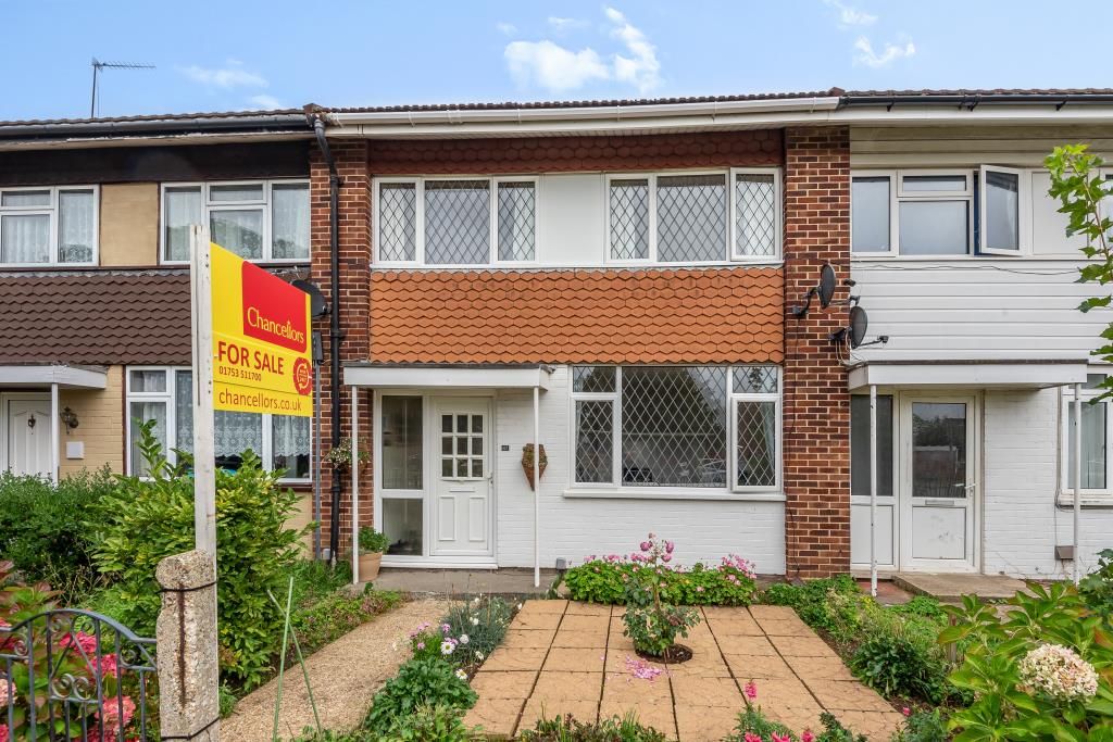 3 bed terraced house to rent in Slough, Berkshire SL3 Zoopla