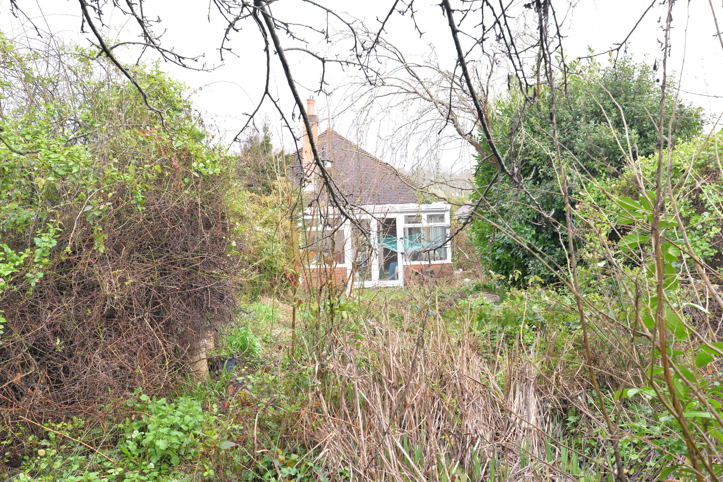 2 bed bungalow for sale in Kennard Road, New Milton BH25 Zoopla