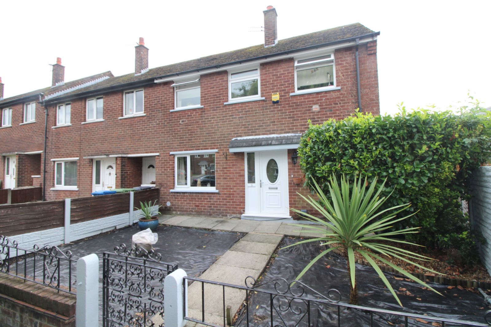3 bed semidetached house for sale in Derwent Road, Hindley WN2 Zoopla