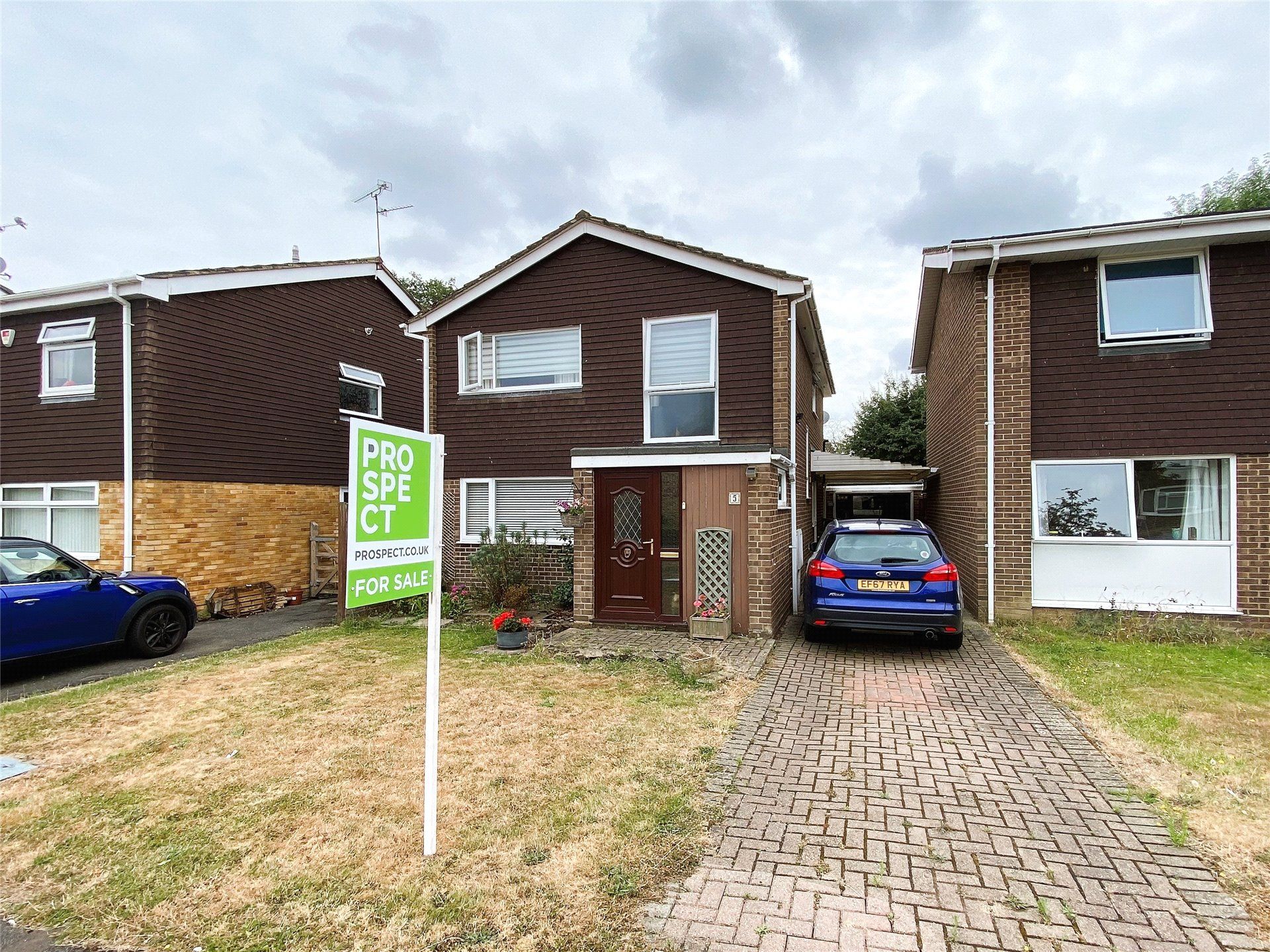 4 bed detached house for sale in Russell Way, Winnersh, Wokingham