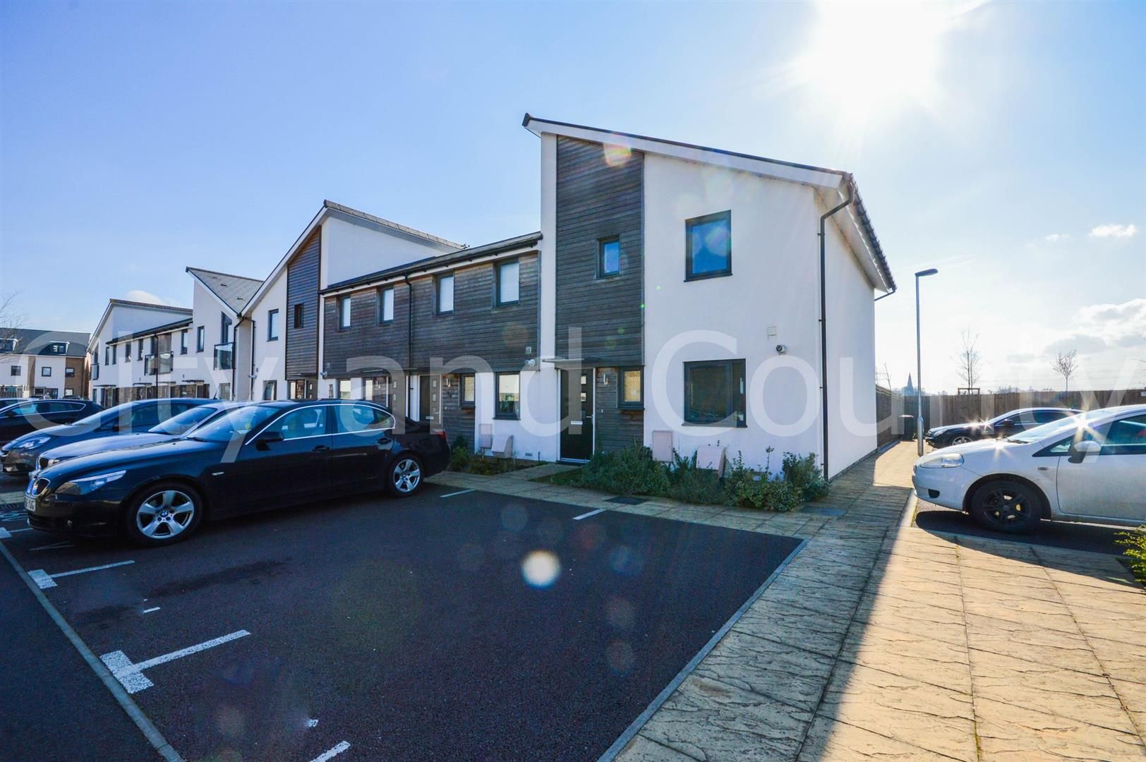 3 bed end terrace house for sale in Hartley Avenue, Fengate