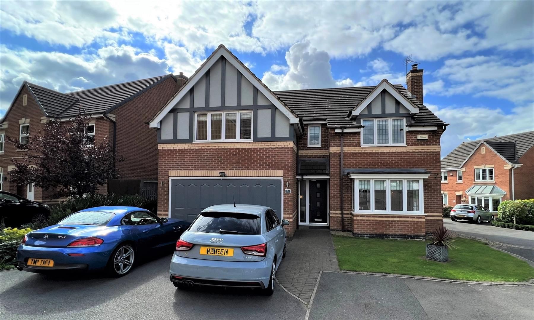 4 bed detached house for sale in Ascot Drive, Coalville, Leicestershire
