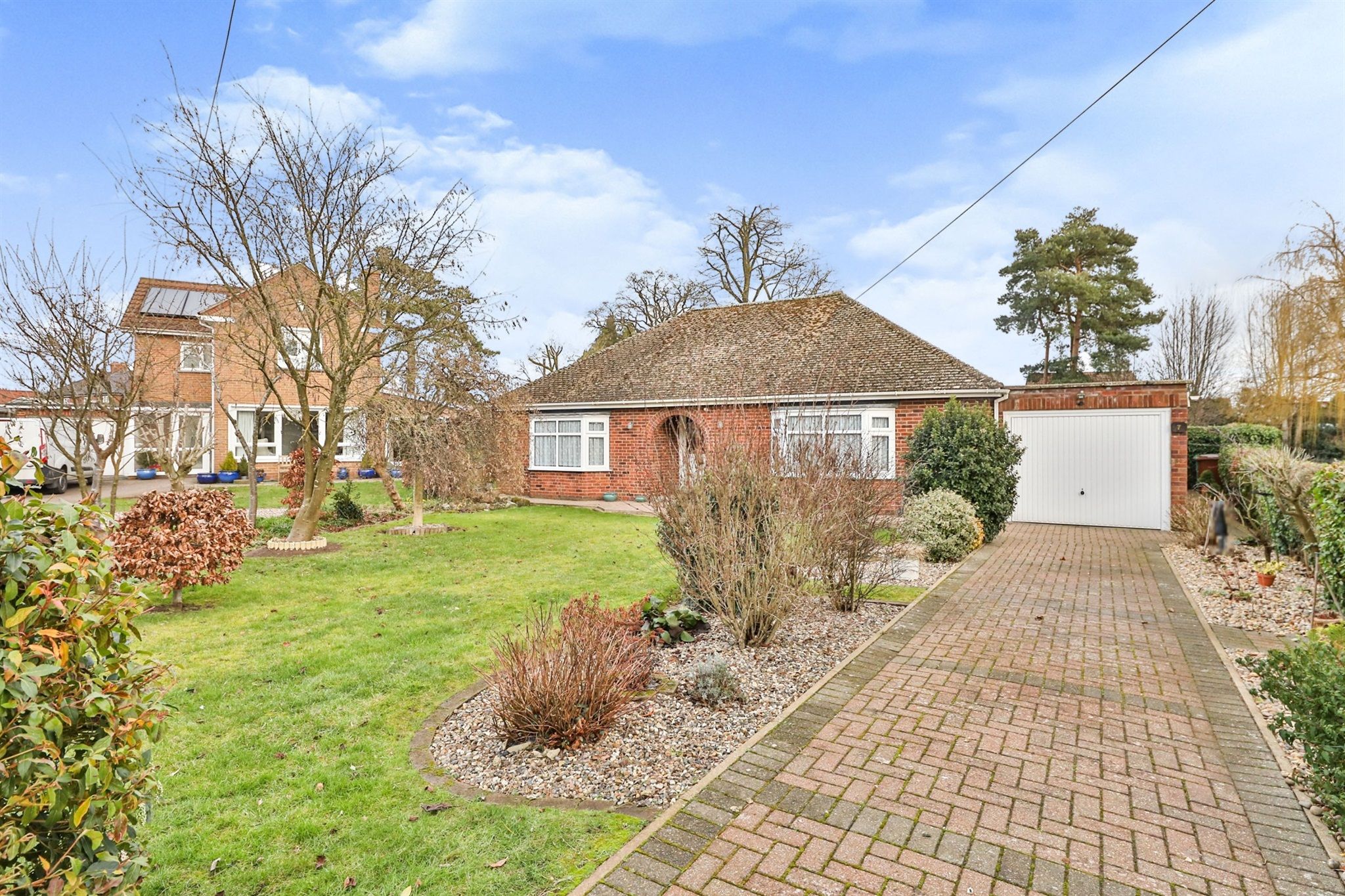 3 bed detached bungalow for sale in Oaks Drive, Swaffham PE37 Zoopla
