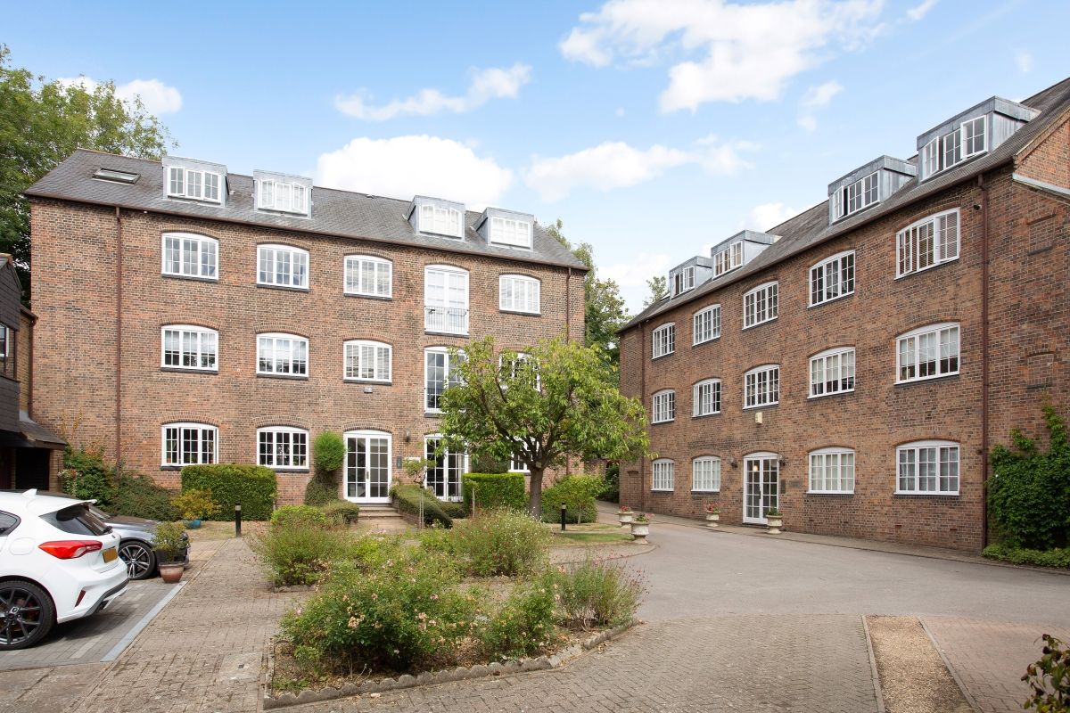 2 bed flat to rent in Abbey Mill Lane, St.Albans AL3 Zoopla
