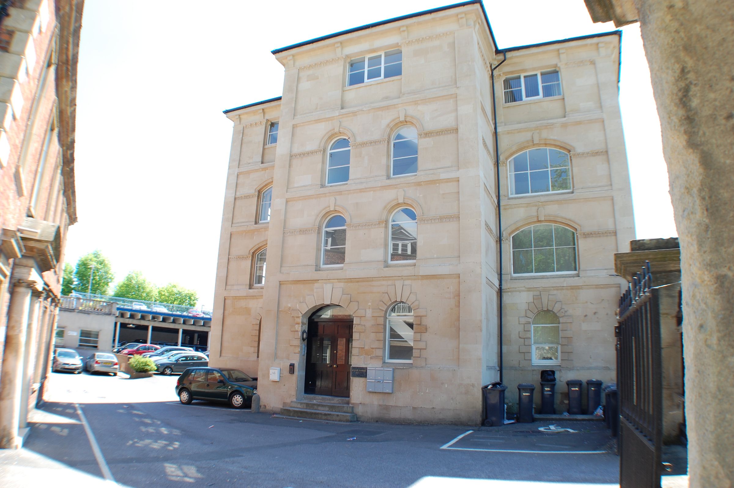 Studio to rent in Stallard Street, Trowbridge BA14 Zoopla