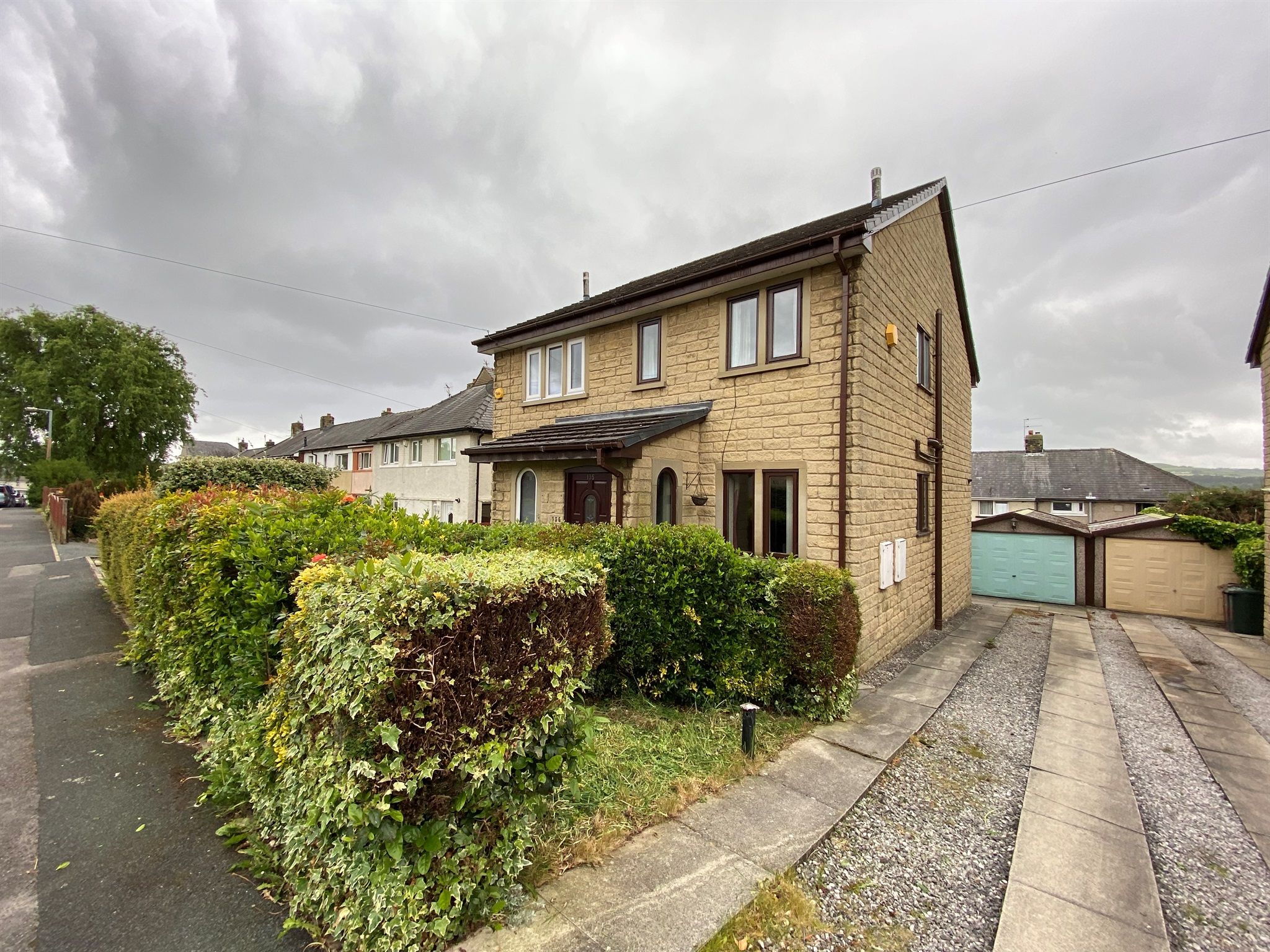 3 bed semidetached house for sale in The Oval, Bingley BD16 Zoopla