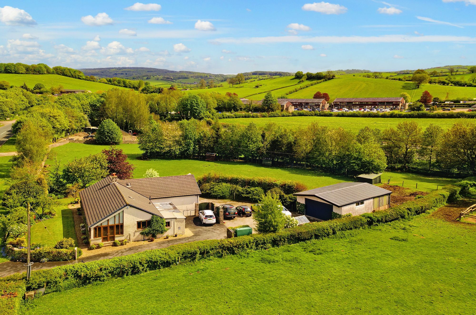 4 bed detached bungalow for sale in Tewitfield, Carnforth LA6 Zoopla