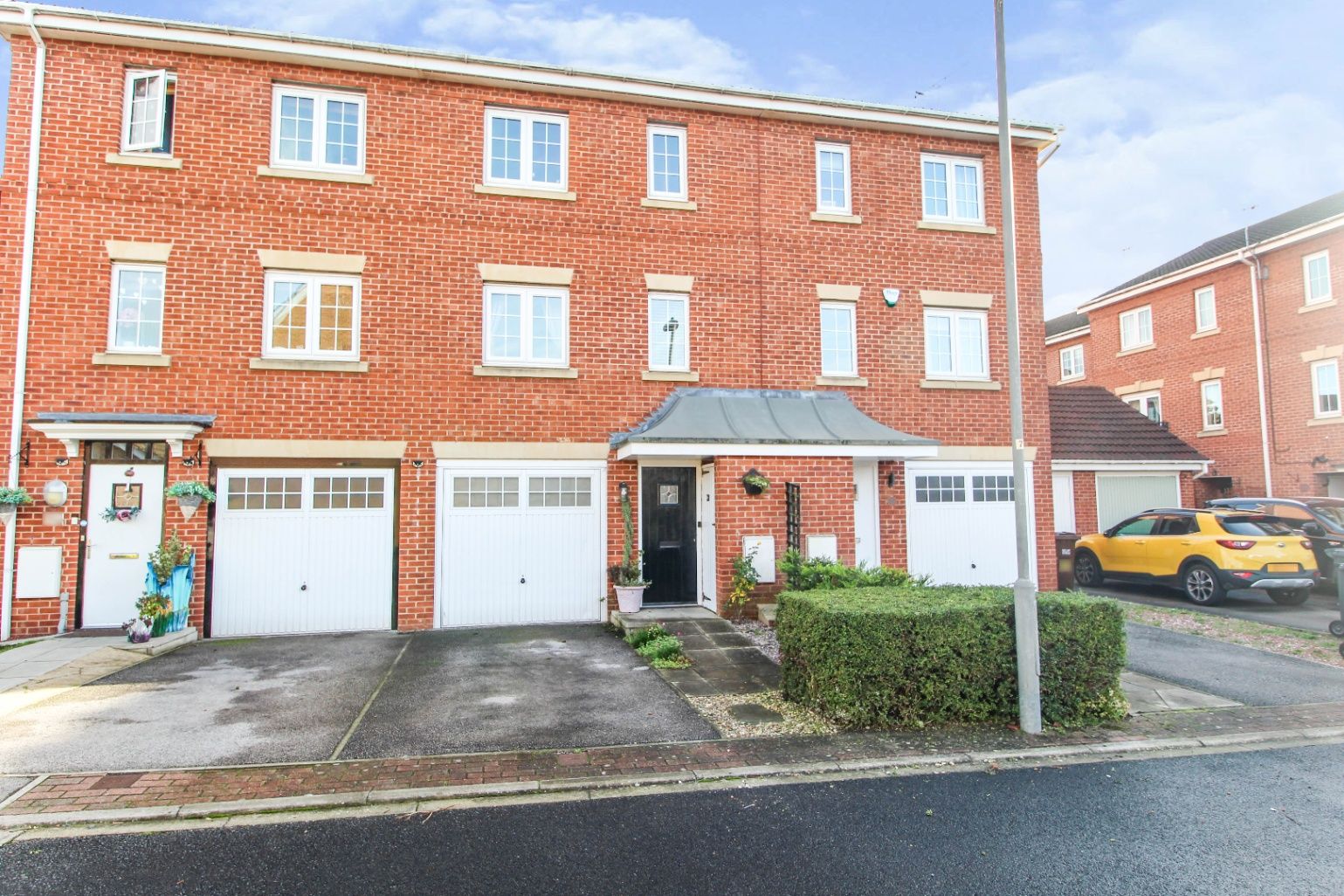 3 bed terraced house for sale in Abbots Court, Selby YO8 Zoopla