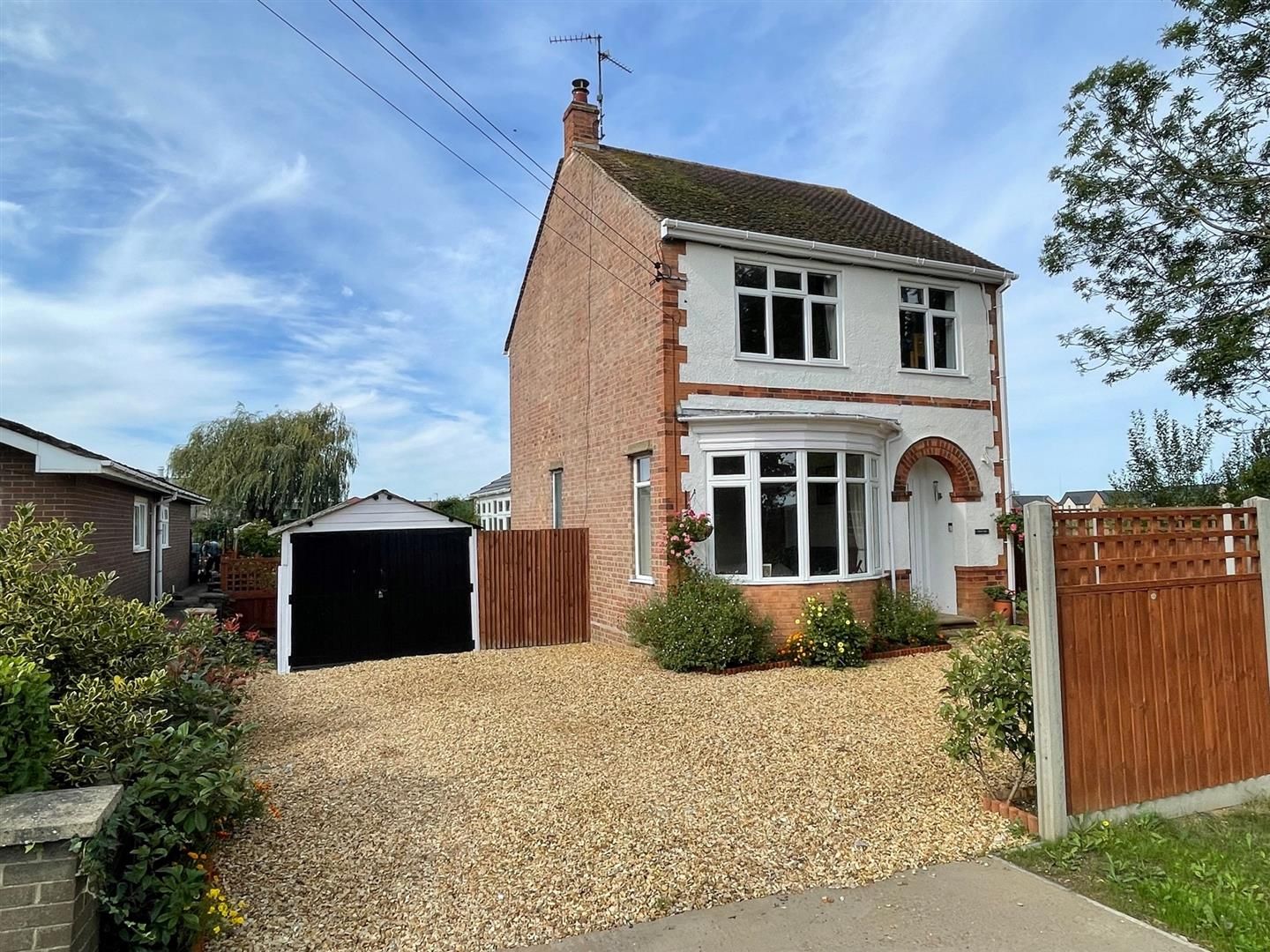 3 bed detached house for sale in Newborough Road, Peterborough PE4 Zoopla
