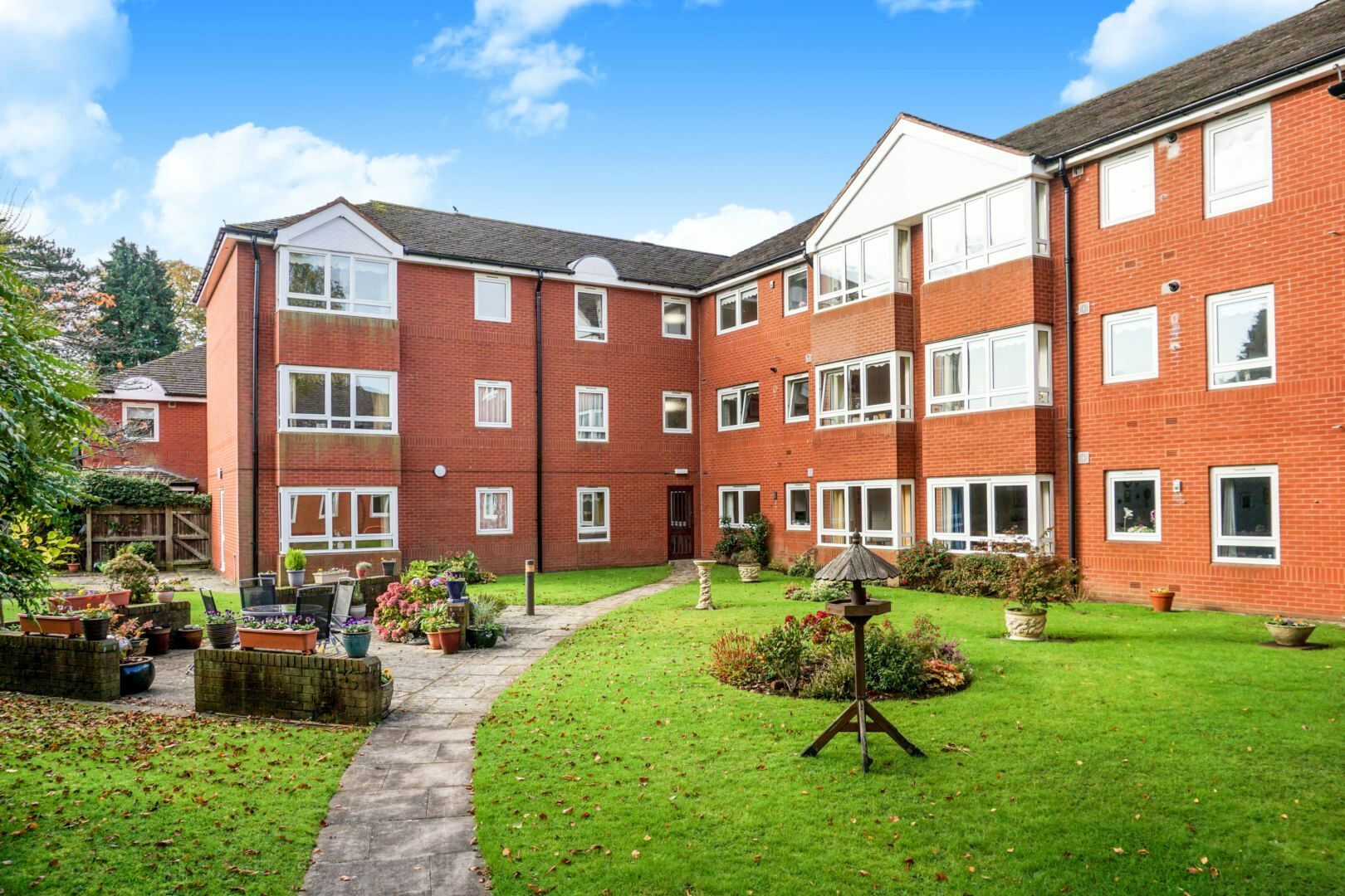 Malvern Court, 915 Warwick Road, Solihull, West Midlands B91  