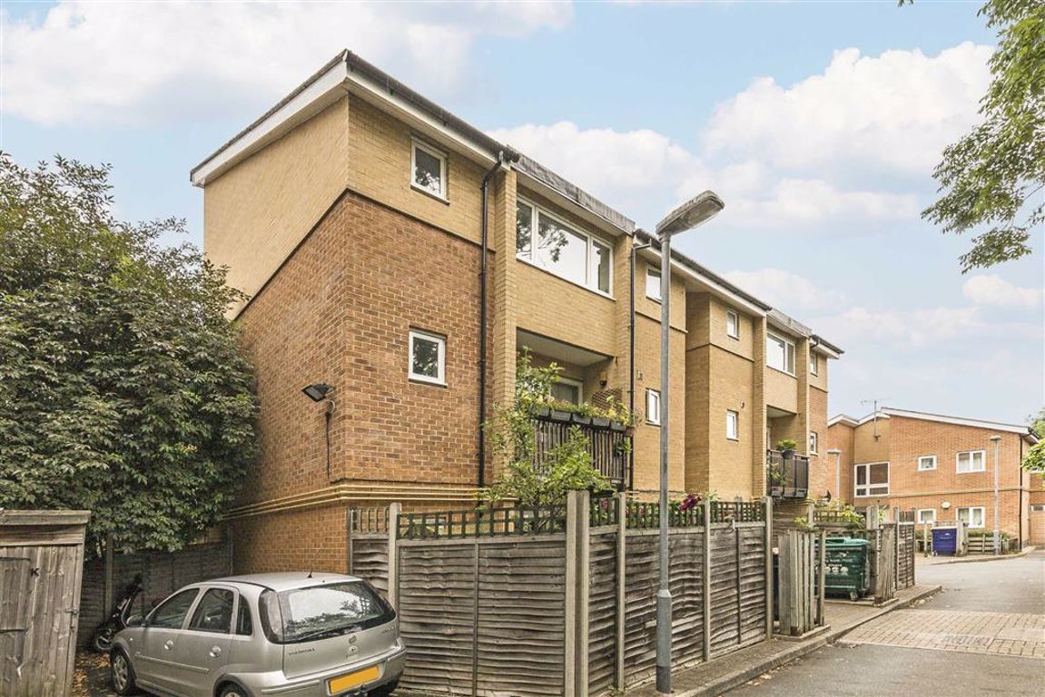 1 bed flat for sale in Bailey Mews, London SW2 Zoopla