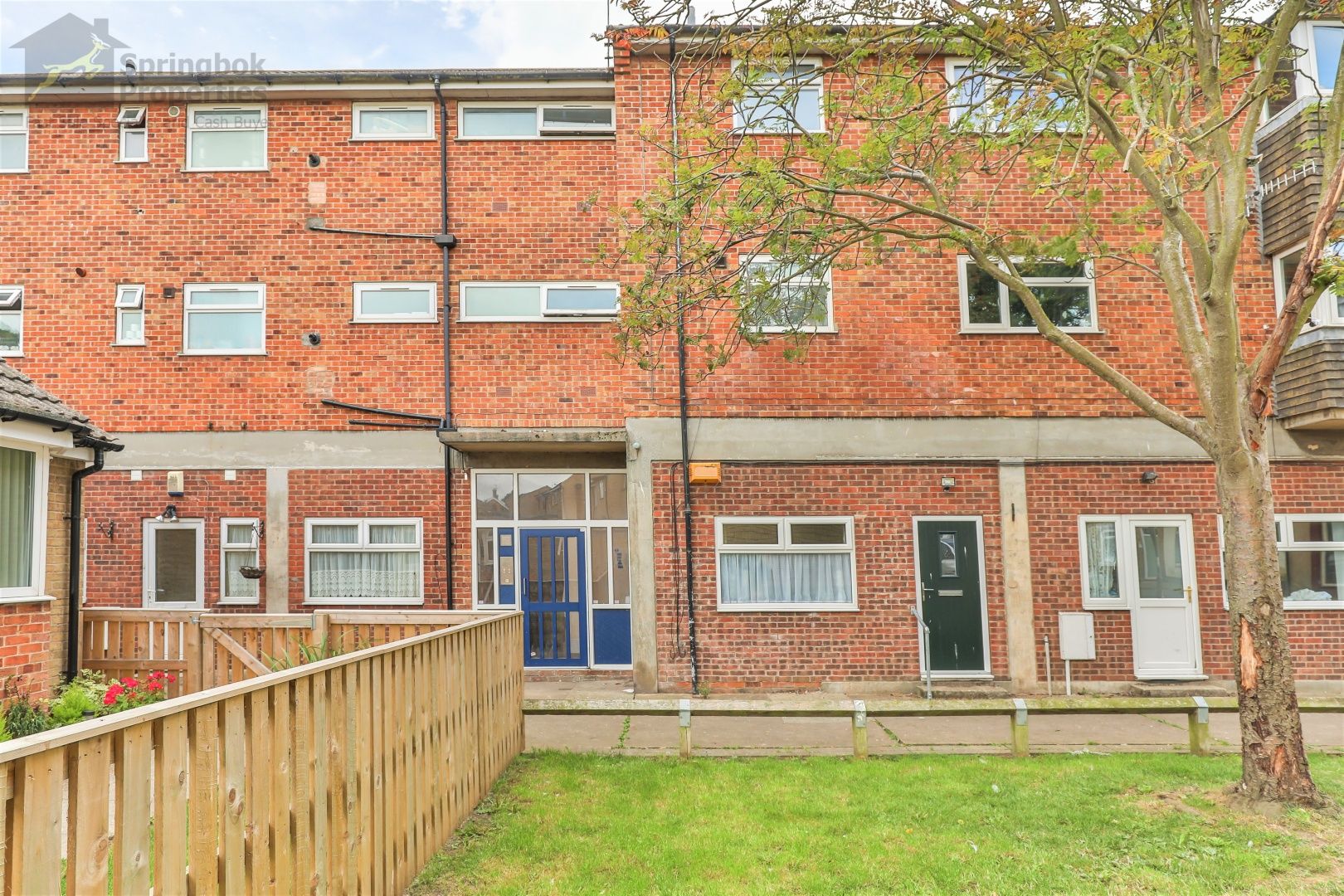 3 bed flat for sale in Queen Street, Filey, North Yorkshire YO14 Zoopla