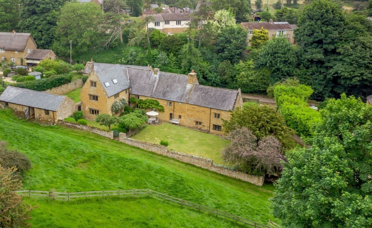 5 bed detached house for sale in Ratley, Banbury OX15 Zoopla