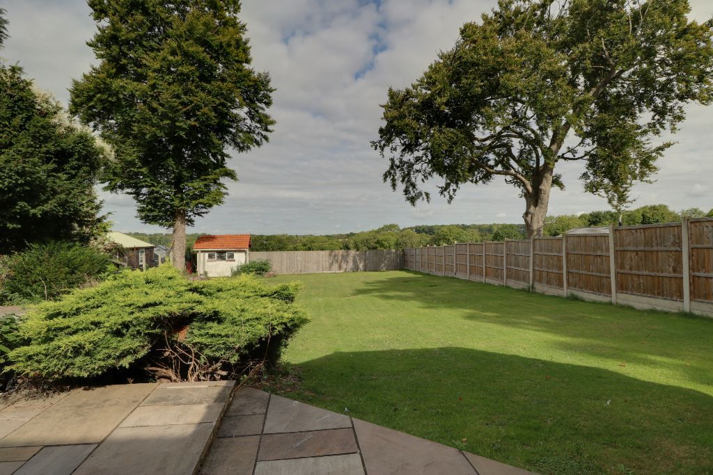 5 bed detached house for sale in Woodlands Drive, Colsterworth