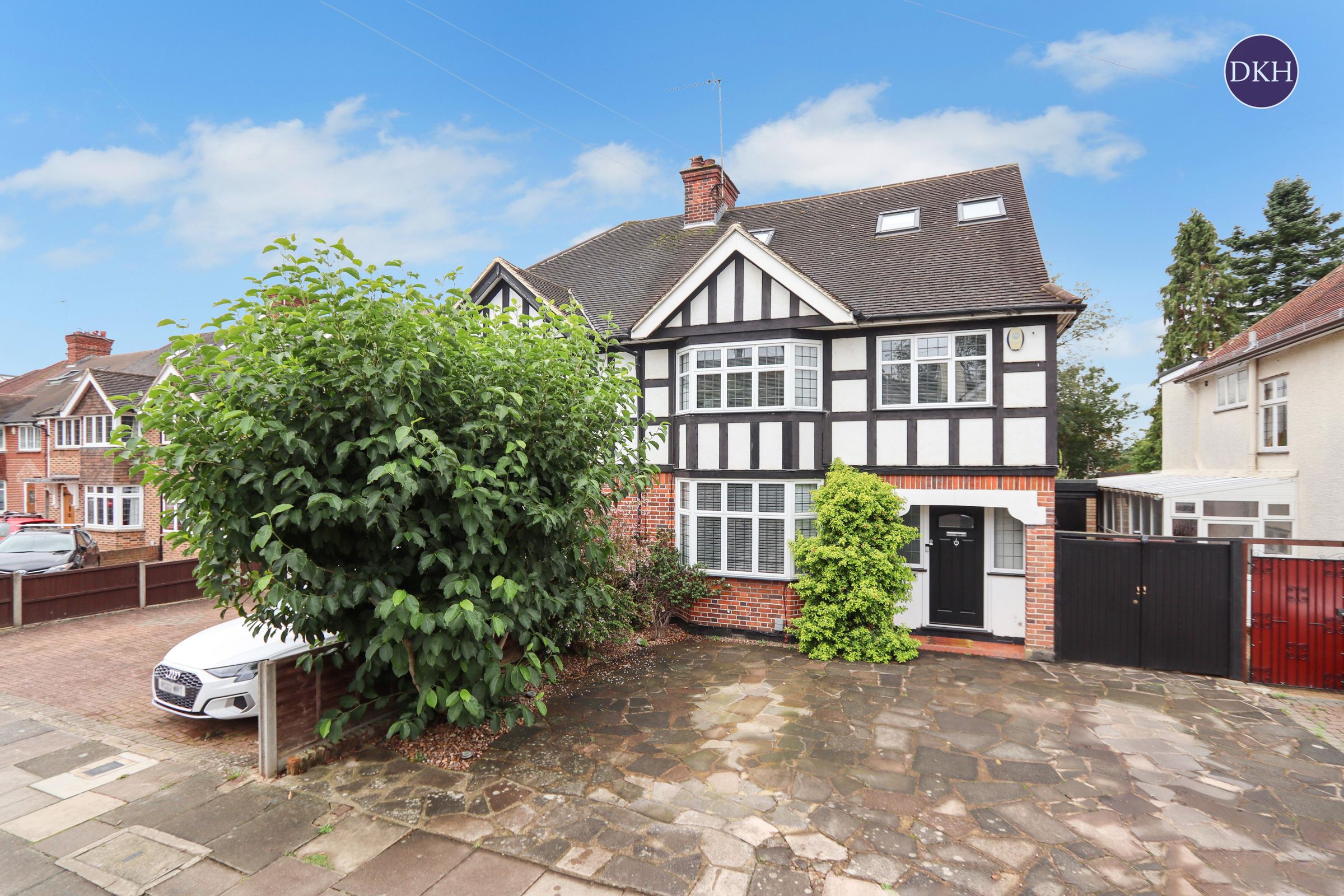 5 bed semidetached house for sale in Woodland Drive, Watford WD17 Zoopla
