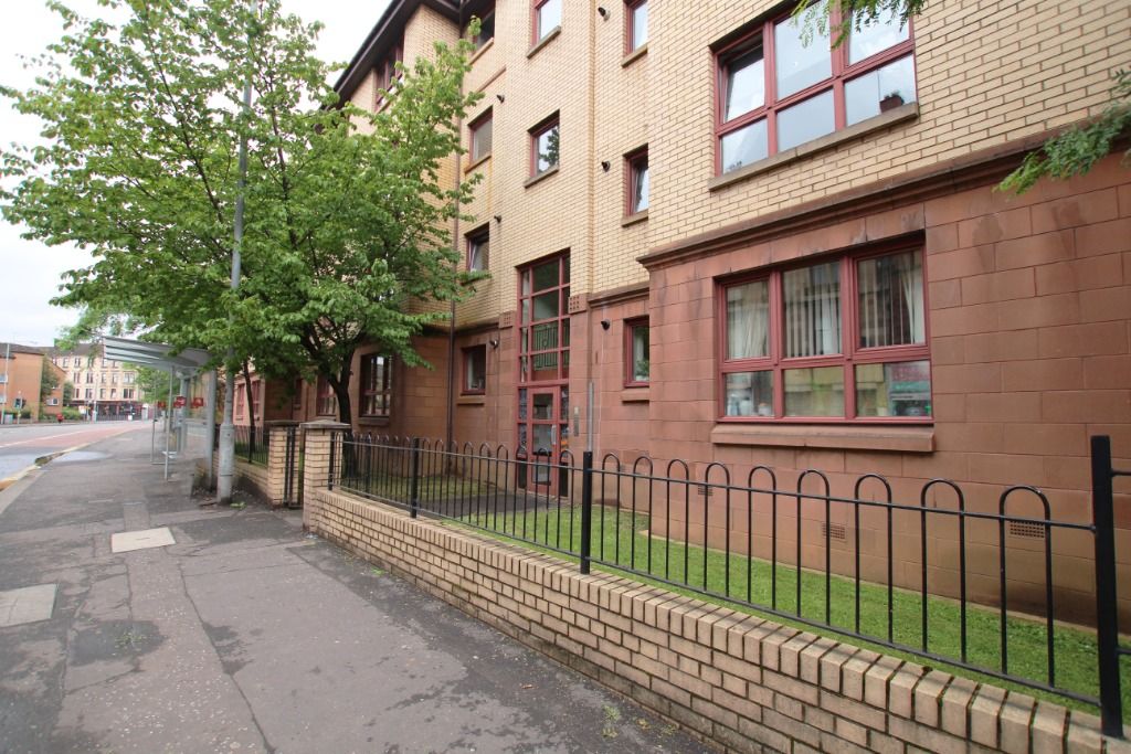 2 bed flat to rent in Maryhill Road, Maryhill, Glasgow G20 Zoopla