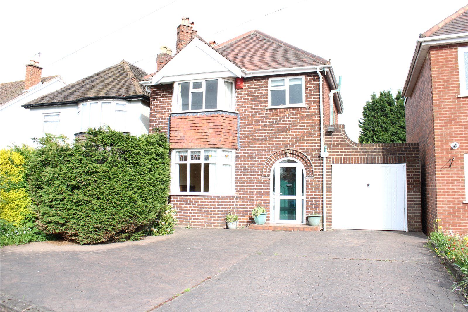 3 bed detached house for sale in Peak House Road, Great Barr