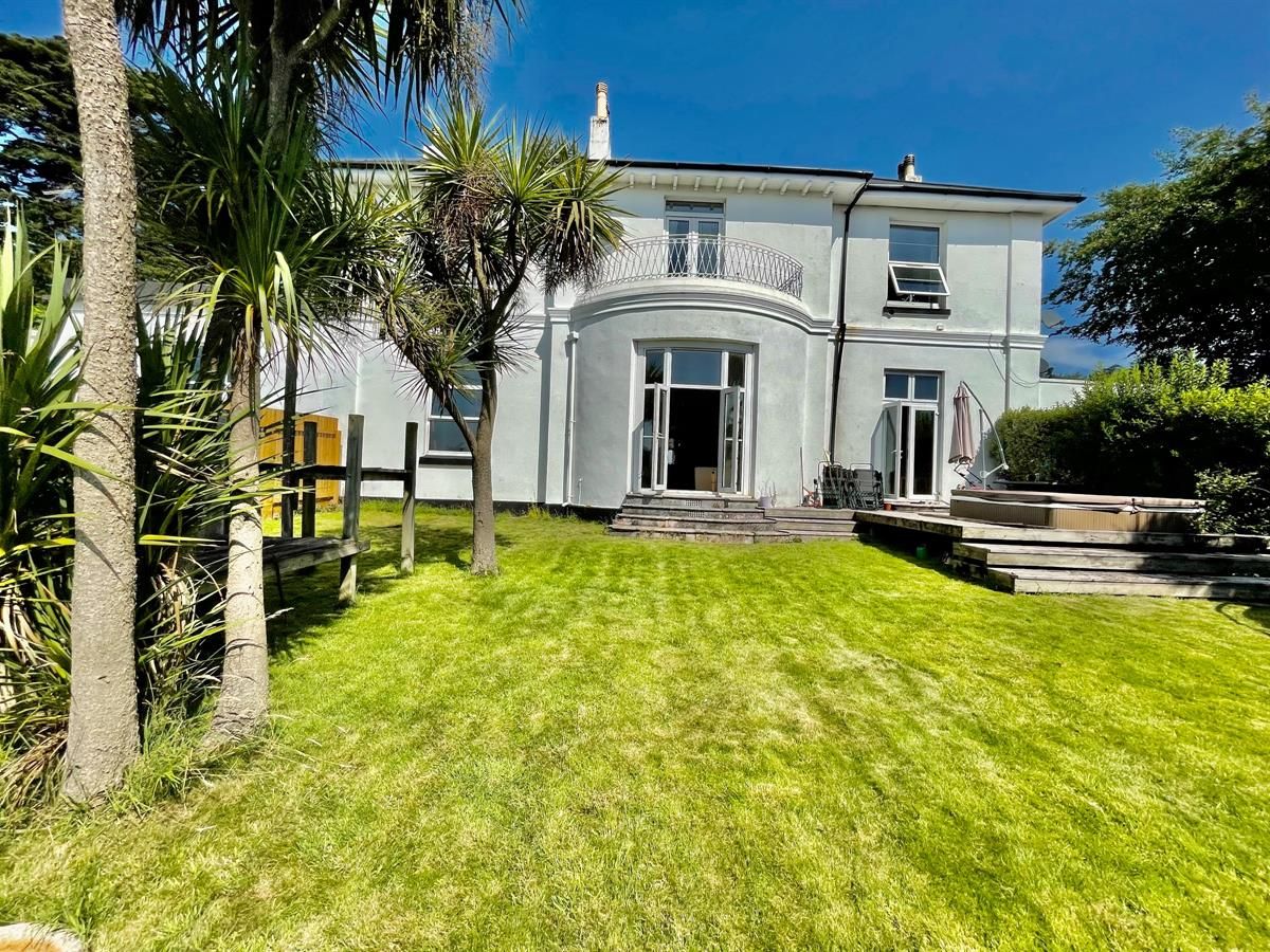 St. Michaels House, St. Michaels Close, Torquay TQ1  