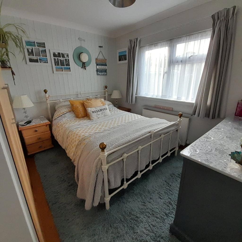 2 bed property for sale in Miners Walk, Wood End, Atherstone